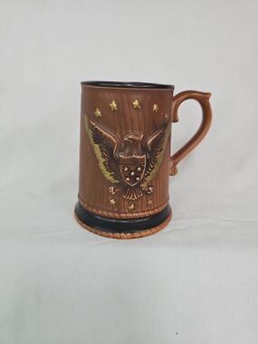 Vintage Patriotic Eagle Ceramic Mug – Embossed Stars & Shield – Japan H5461